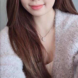 Welcome to Petite Cuties’ world! 🧡❤️💛